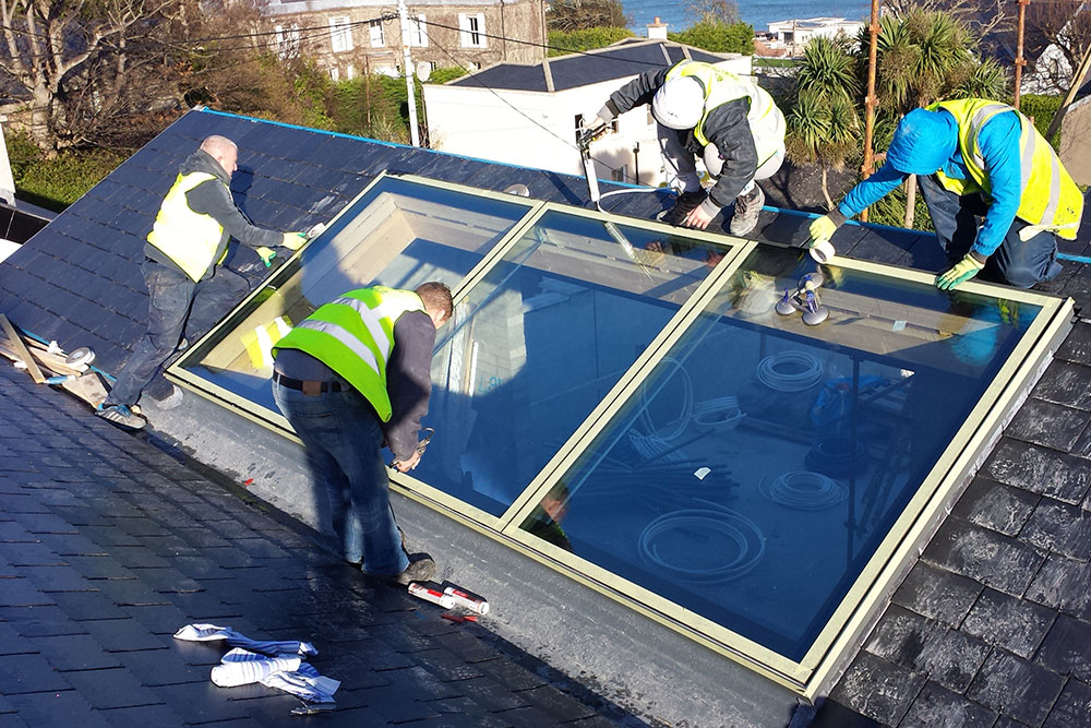 Flush Glazed rooflight system installation